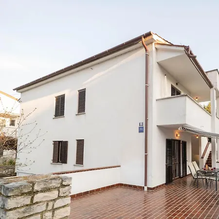 Nono Toni Апартаменты *